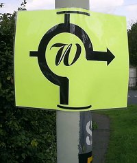 Wail traffic sign